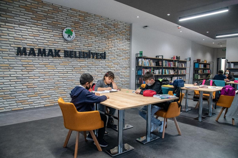 Mamak’a gözümüz gibi bakmak boynumuzun borcu