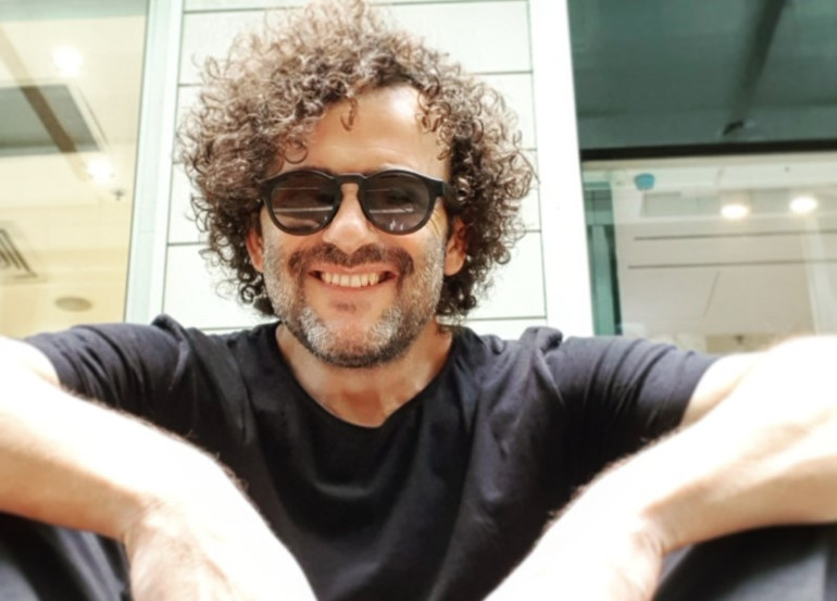 İlk oyunculuğu Hollywoodda Erdil Yaşaroğlunun büyük heyecanı...