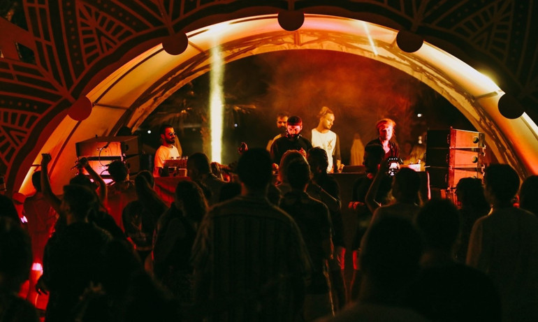 Tam festival havası
