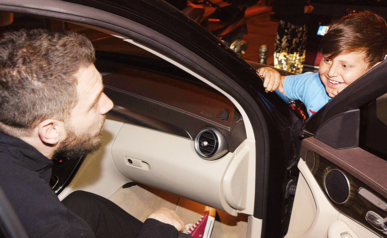 Demet Özdemirden Oğuzhan Koça romantik doğum günü mesajı