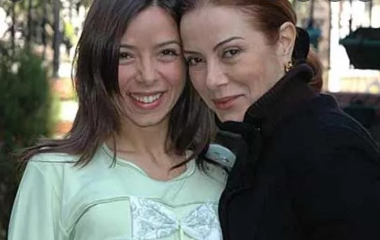 Türkiye güzeli annenin gurur paylaşımı: Güzel kızım ne ara bu kadar büyüdün sen