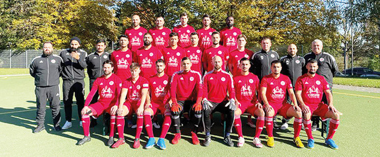 7 yıl boyunca her sezon şampiyon oldu şimdi Türksporla üst lige koşuyor