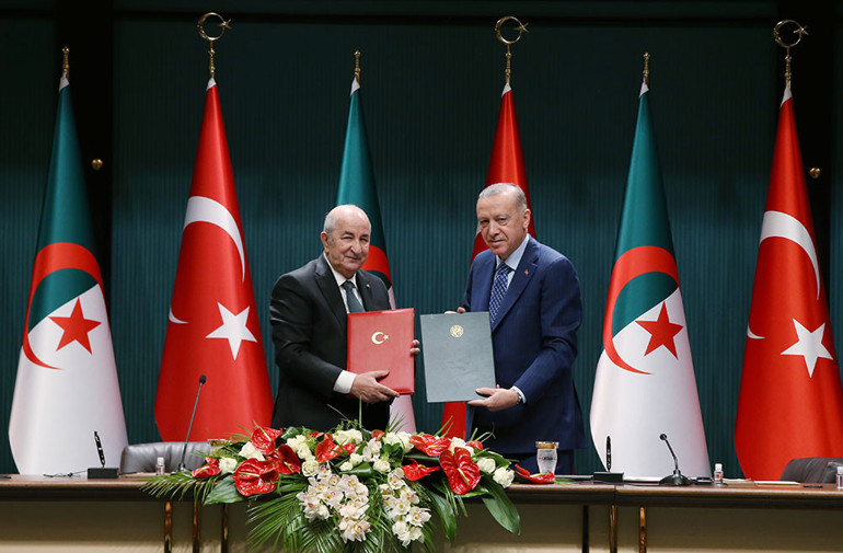 Son dakika: Finlandiya ve İsveçin ikna ziyaretine Erdoğandan yorum: Hiç yorulmasınlar