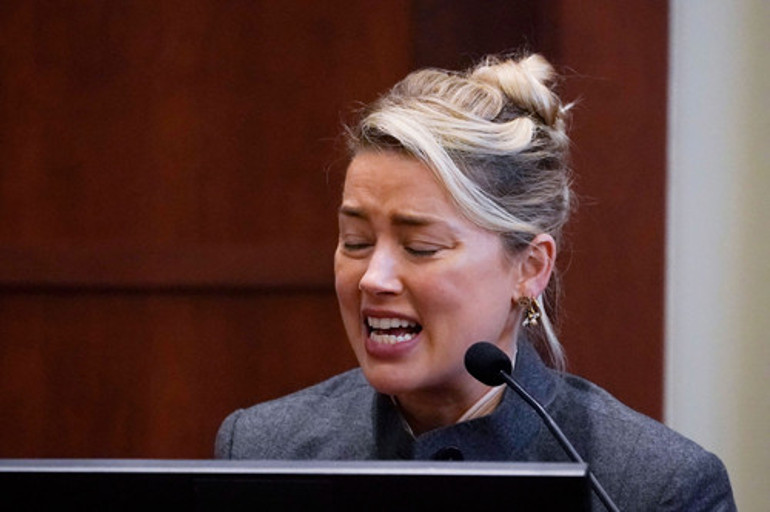 Yalanını itiraf etti: 30unda bir kadın neden yatağını tuvalete çevirsin