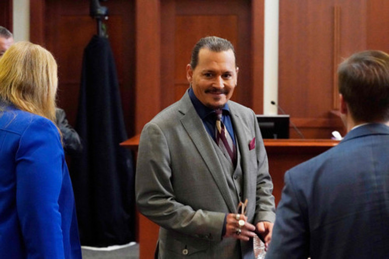 Yalanını itiraf etti: 30unda bir kadın neden yatağını tuvalete çevirsin