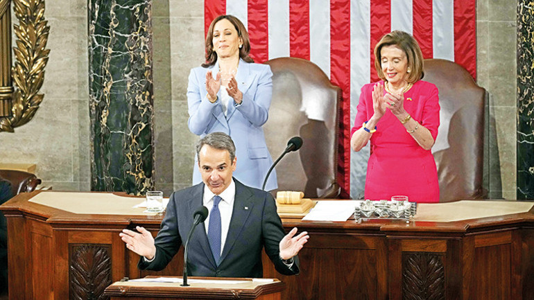 ‘Mavi Vatan’ haritasıyla şikayet etti