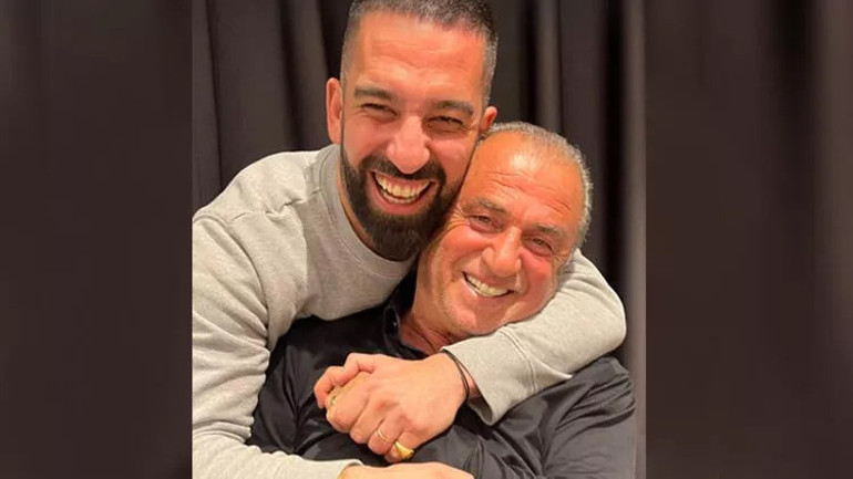 Son Dakika: Galatasarayda Arda Turan krizi sonrası Domenec Torrent hakkında olay iddia Fatih Terimle olan fotoğrafı unutmamış... Hissedince son idmanda...