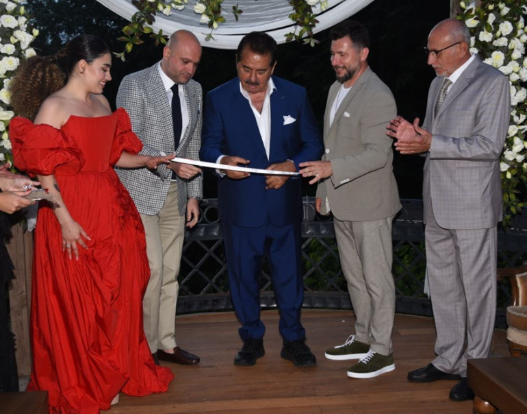 Kıyafetine köpeği pisledi Nişanda neler yaşandı