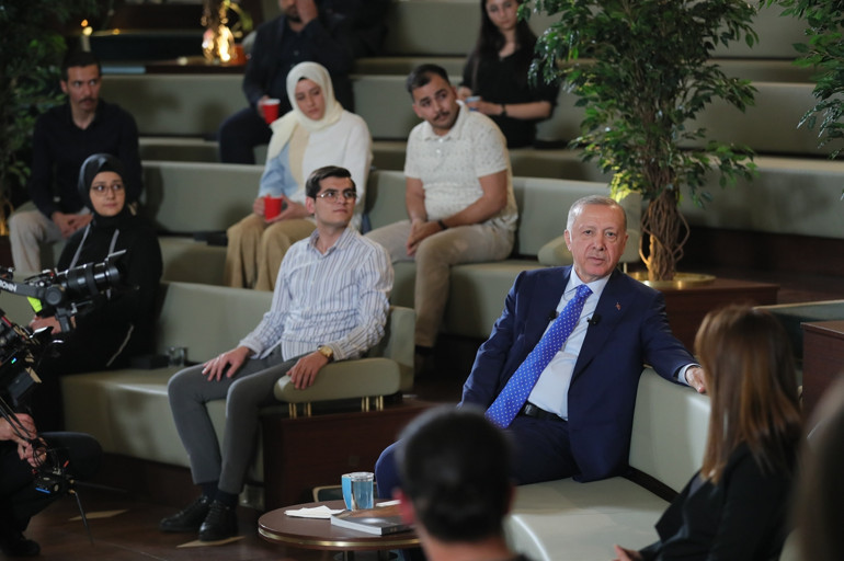 Son dakika: Cumhurbaşkanı Erdoğan: Hedefimiz briket evlerde 1 milyon Suriyeliyi barındırabilmek