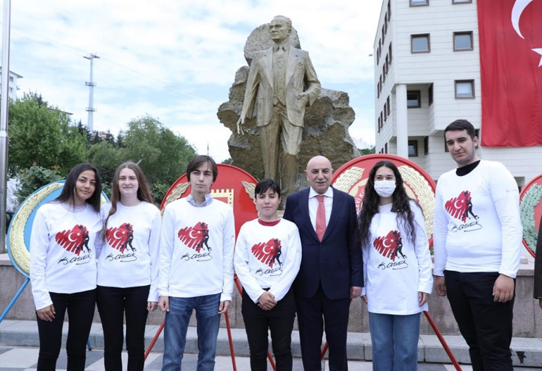103’üncü yılda Ata’nın huzurunda