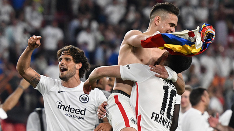 Yanlış mail ile gelen şampiyonluk Eintracht Frankfurtun Avrupa Ligi zaferi, Fenerbahçe detayı...
