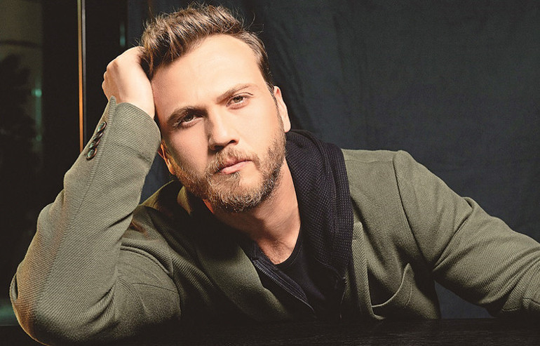 Bunları biliyor muydunuz Ünlü oyuncu Arka Sokaklarda figüranmış