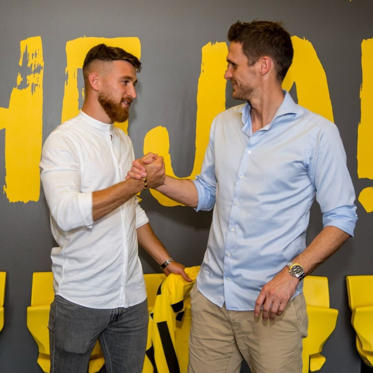 Son Dakika: Borussia Dortmund, Salih Özcanı resmen açıkladı 4 yıllık imza ve 10 milyon Euro iddiası...