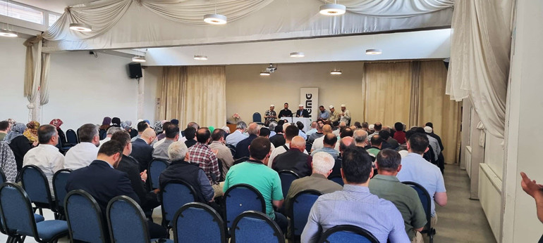 Avrupa’da 1 milyon kişinin hac heyecanı başladı