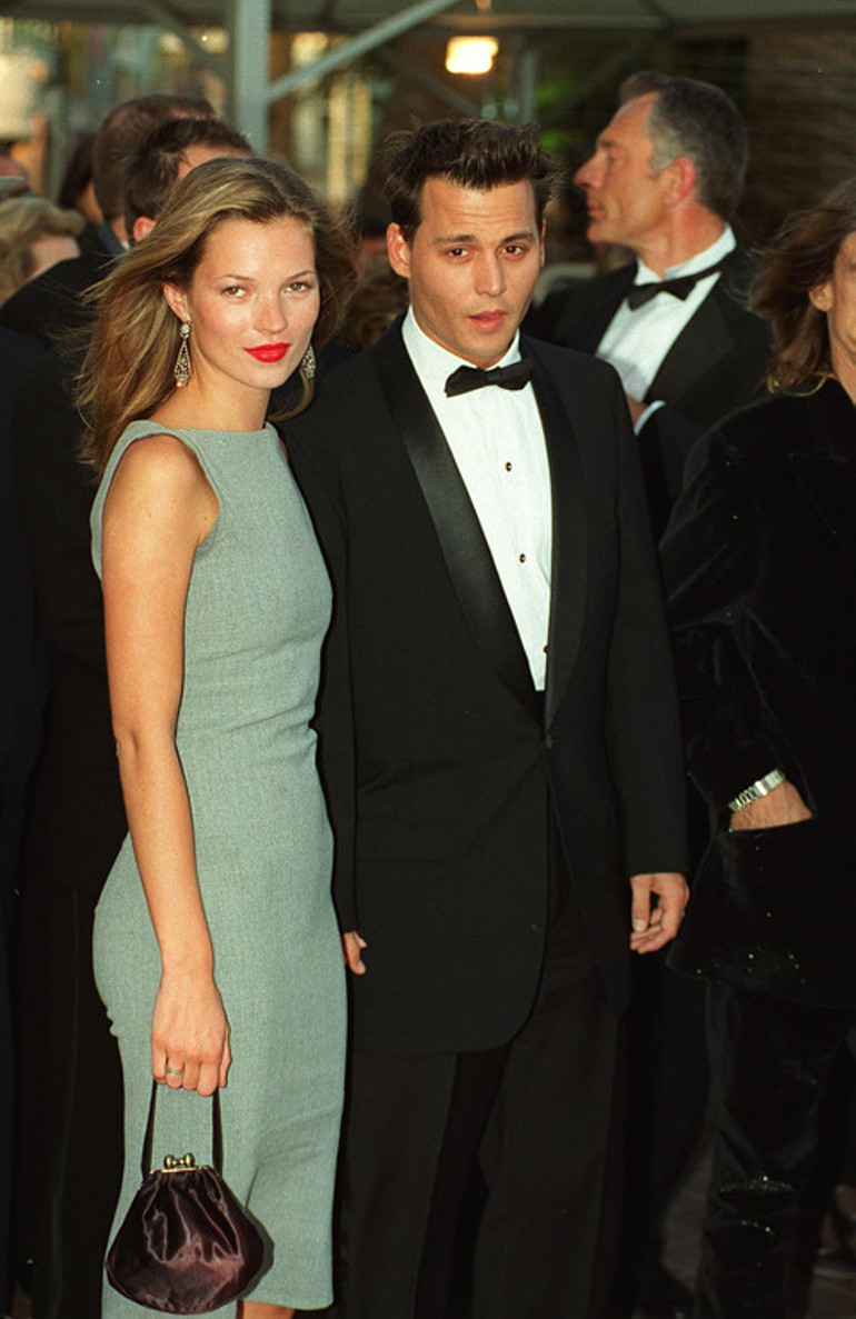 Bir de onu görünce derin derin iç çekişi vardı Beni terk edince yıllarca ağlamıştım: Eski aşk yeniden gündemde