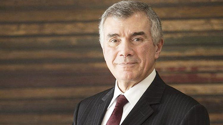 Melek Mosso, ahlak ve konser iptal etmek
