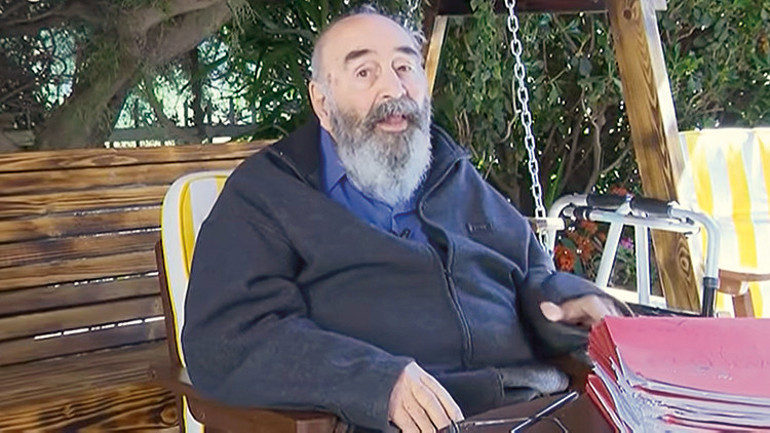 Rum televizyonunda kan donduran itiraf: 68 Türkü vurduk çukura attık