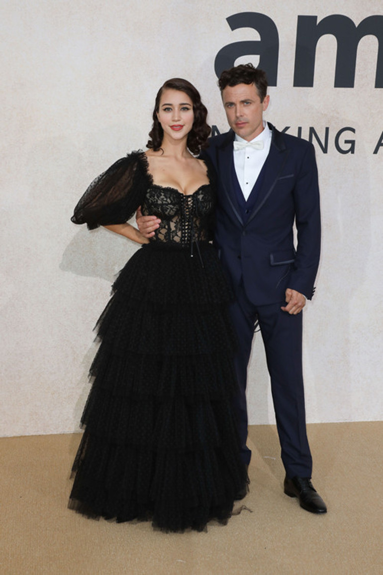 Olaylı elbiseyi bu sefer de o giydi