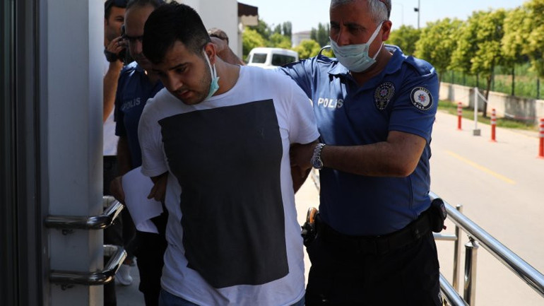 Sıfır Bir dizisi oyuncuları ve konusu - Sıfır Bir dizisi oyuncusu Mahmut Çağlar kimdir