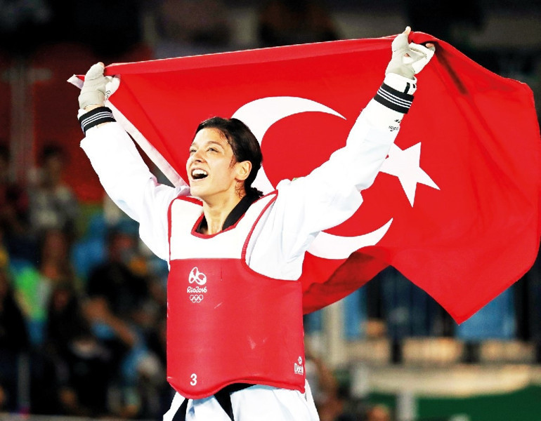 Futbol değil, spor ülkesi