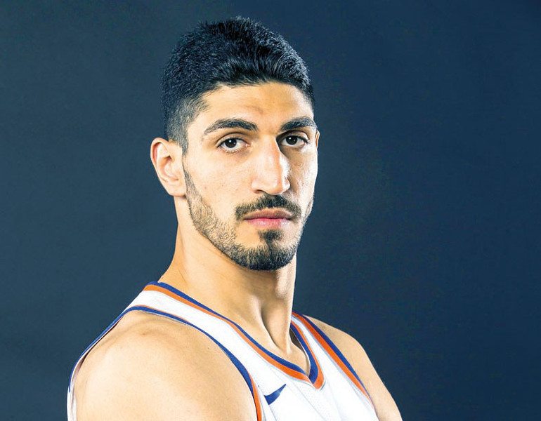 Kaçacak demeye neden devam ediyor