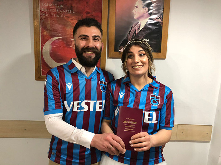 Trabzonspor şampiyon oldu, Tansu ile Ali evlenebildi