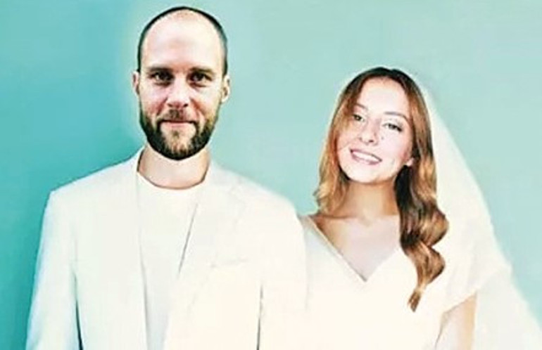 Hepsinin yıldızı şöhreti bir kenara bıraktı... Evlendi ve Bursaya taşındı