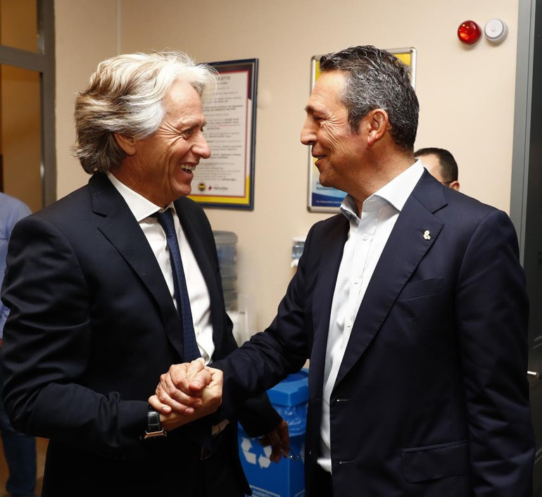 Son dakika: Jorge Jesus, Fenerbahçenin Samandıra Can Bartu Tesislerini gezdi