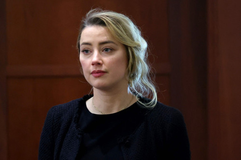 Jüride olduğunu iddia eden adamdan şok sözler: Johnnynin fiziksel tacizci olduğunu hissediyorduk ama...