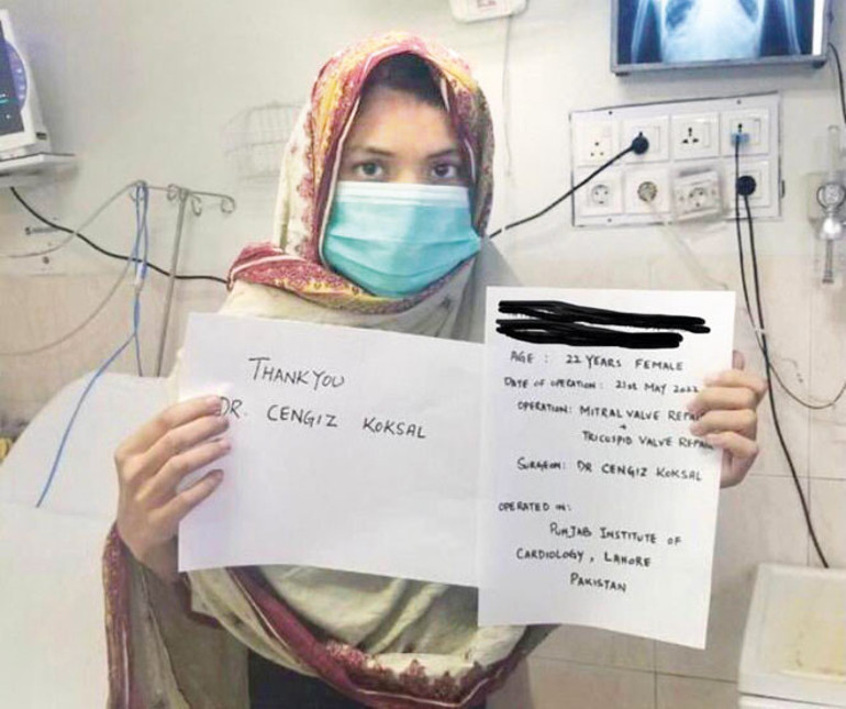 İyi olacak hastanın ayağına Türk doktor gitti 4 bin kilometrelik kalp yolculuğu