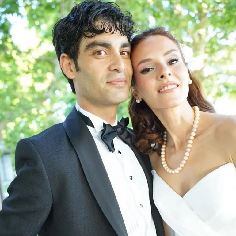 Oyuncu Özgün Aydın ve Dilan Saltık evlendi