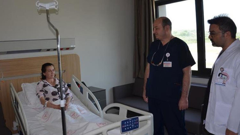 Dünyada sayılı, Türkiyede ilk Kalbinde delik bulunan kadın ameliyatla sağlığına kavuştu