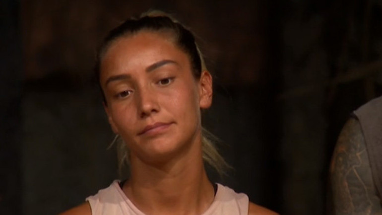 SURVİVORDA KİM ELENDİ, SURVİVORDAN KİM GİTTİ Evrim, Anıl, Nisa ve Hikmetin SMS oyları belli oldu İşte dün gece Survivora veda eden isim