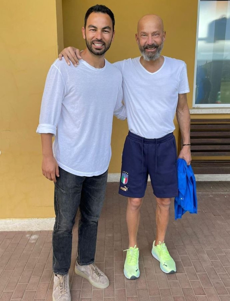 Selçuk İnan Mancininin yanında İtalyayı takip etti Galatasaray iddiaları varken dikkat çeken mesaj...