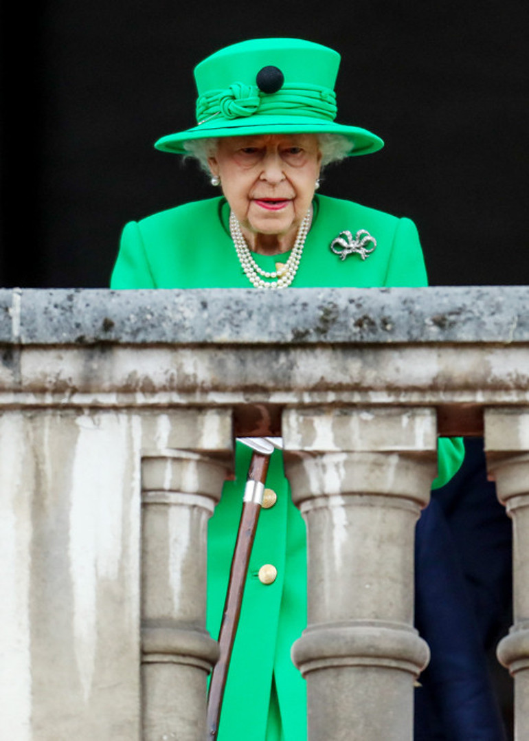 Kraliçe 2. Elizabeth, halkı üzülmesin diye etkinliklere katılmamış