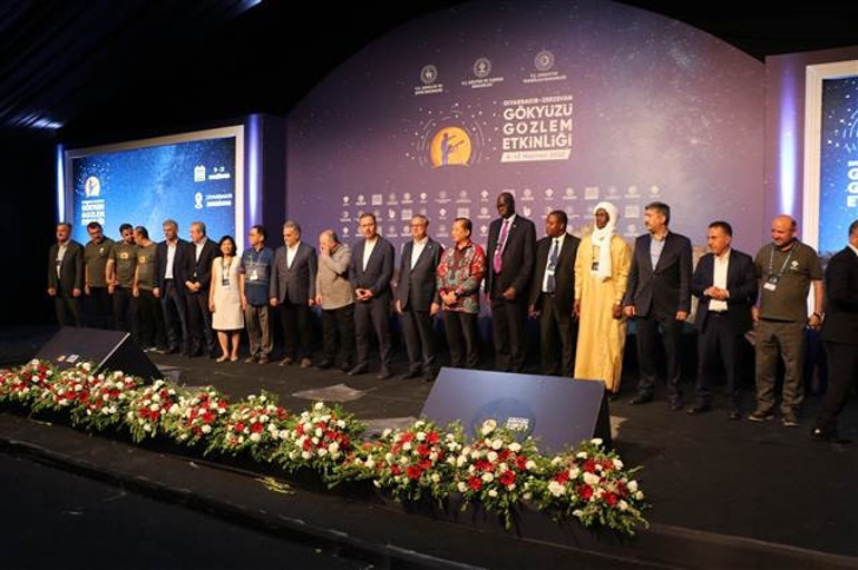 Bakan Varank ve Kasapoğlu Zerzevan Gökyüzü Gözlem Etkinliği açılışına katıldı
