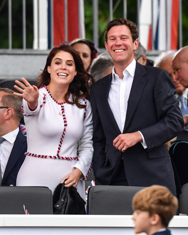 İngiliz kraliyet ailesinde ortalık yine karıştı: Fotoğraftan kesti