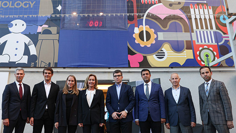 Ata Koleji 2021-2022 mezunlarını verdi