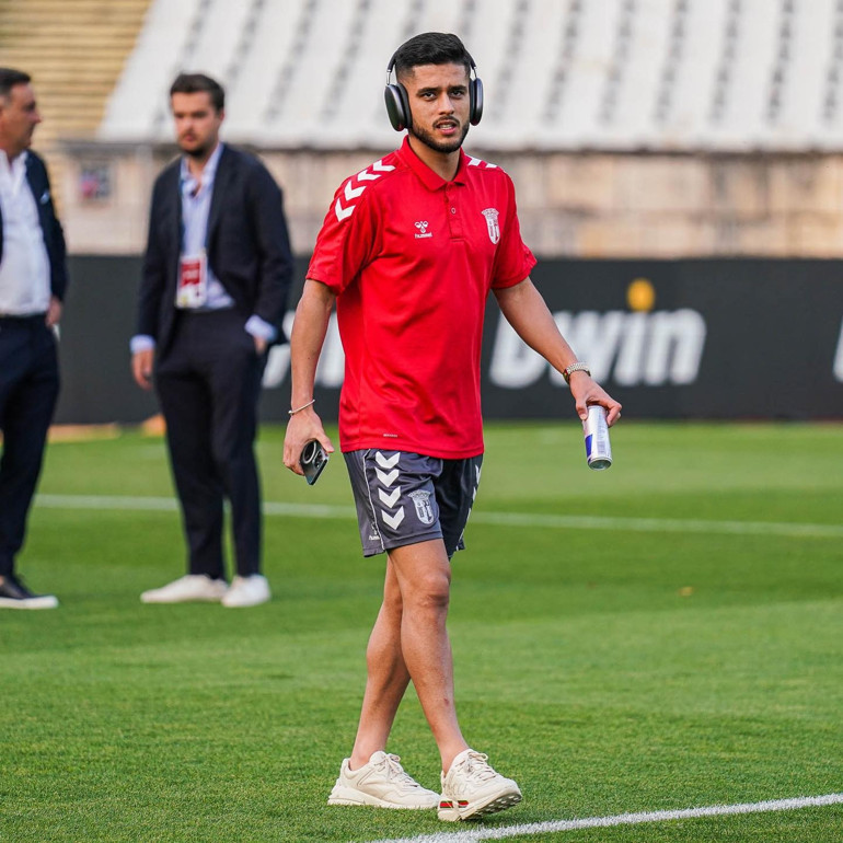 Son dakika: Fenerbahçede transfer gündemi çok hareketli Lincoln Henrique sonrası Halil Akbunar, William Carvalho, Yan Couto...