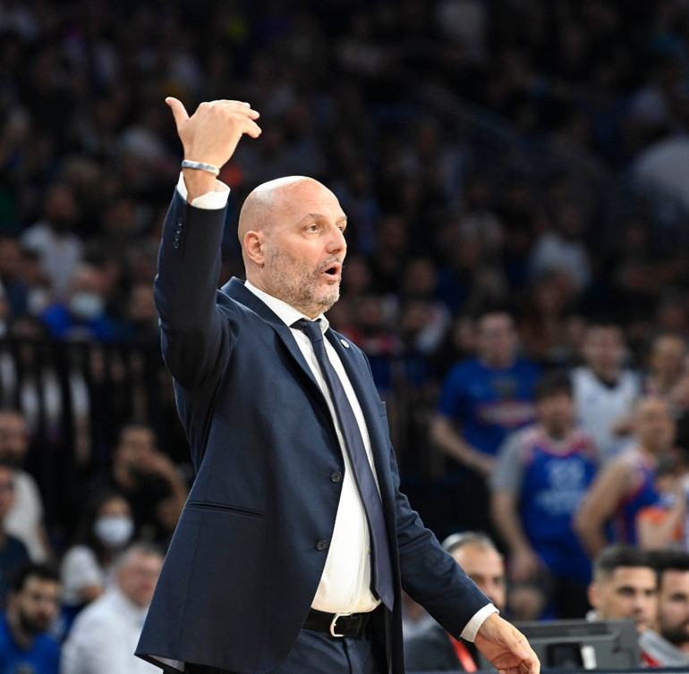 Son Dakika: Fenerbahçe Bekoda Aleksandar Djordjevicten manidar paylaşım Veda mı ediyor Dimitris Itoudis iddiaları...