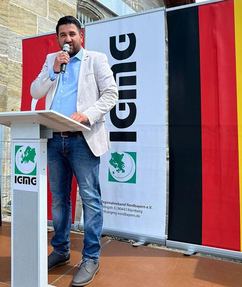 Tarihi tren garı cami oldu