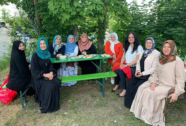 Tarihi tren garı cami oldu