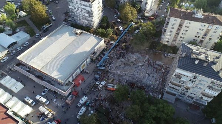 Doğanlar Apartmanı davasında karar: Müteahhit dahil 3 sanığa hapis