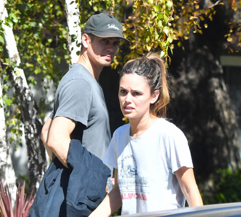 Ünlü oyuncu biten aşkını anlattı: Doğum yaparken bile bu kadar açı çekmemiştim