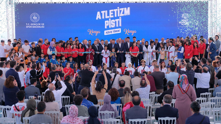 Bakan Kasapoğlu: Yatırımlar, Türkiyenin spor devriminin en güzel yansımasıdır