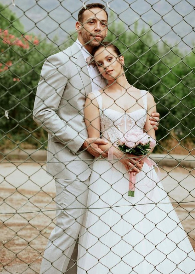 Oyuncu Gizem Katmer ve Güçlü Aydoğdu evlendi