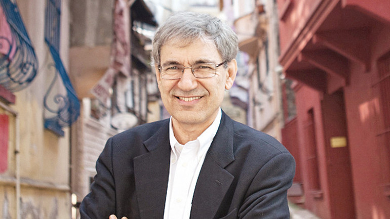 Çıkarın cep telefonlarınızı konser başlıyor