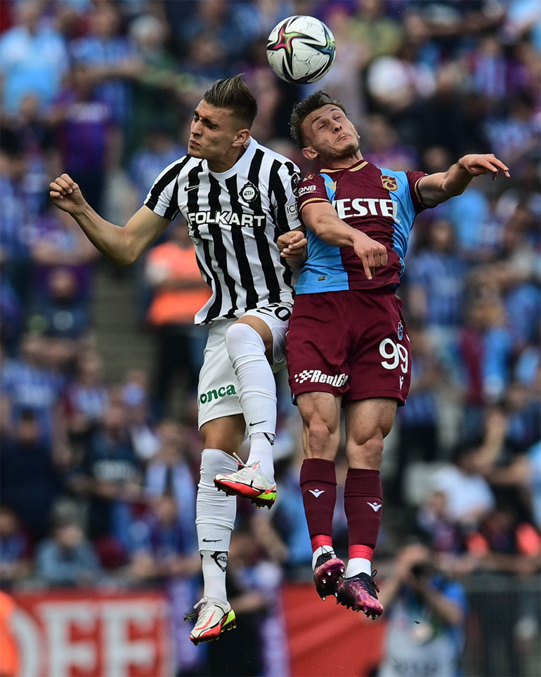 Beşiktaş ve Galatasaray da istedi, Eyüpspor, Kazımcan Karataşın bonservisini aldı Çok konuşulan imzanın detayı...