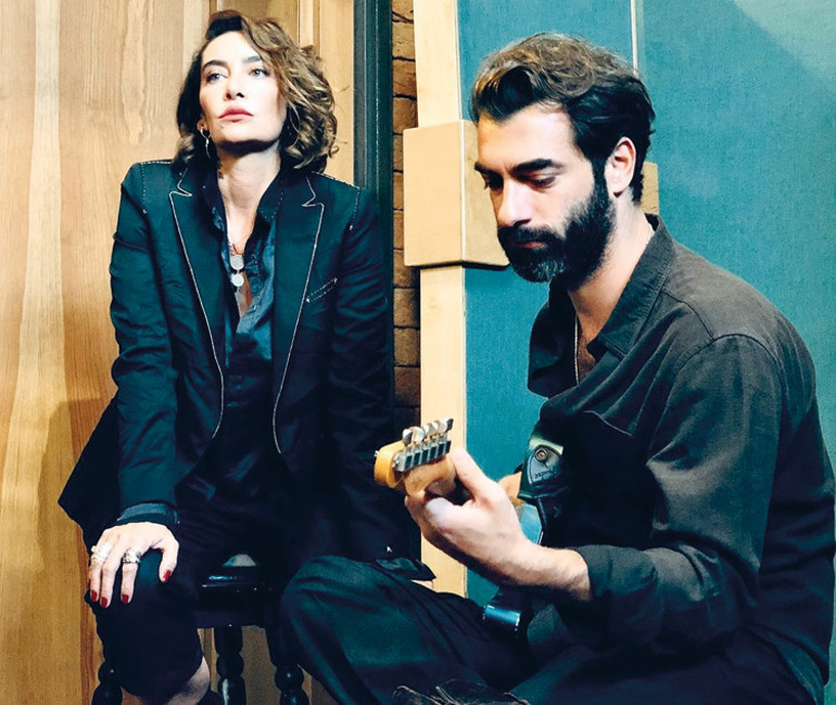 Son bestesi Sıla’nın albümünde