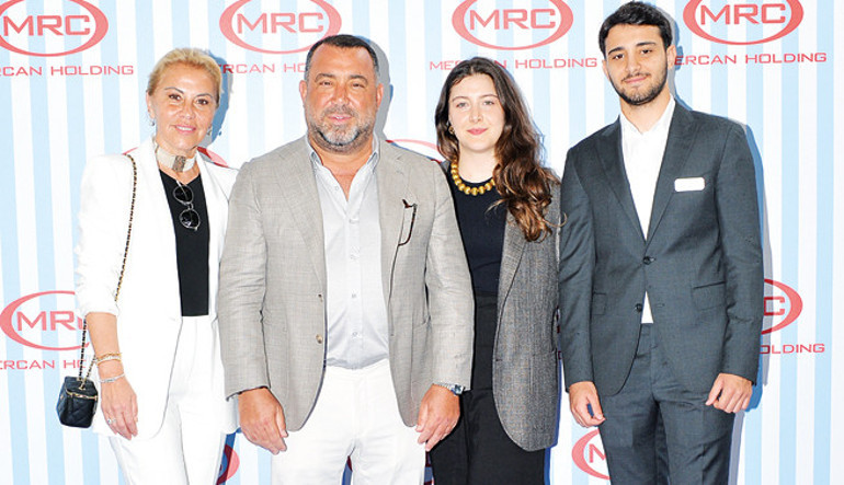 Hadid kardeşler Bodrum’a geliyor